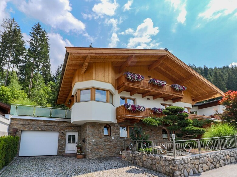 Stylish Apartment In Itter With Private Terrace