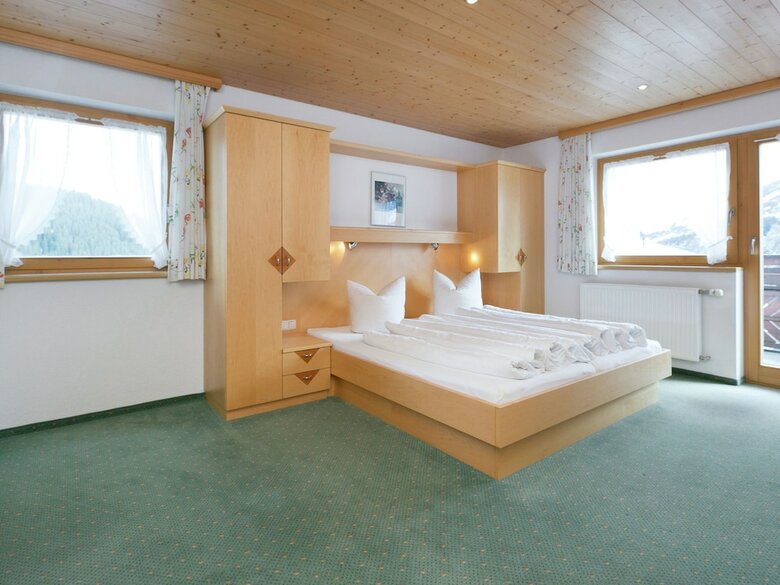 Modern Apartment In Dam�ls With Swimming Pool