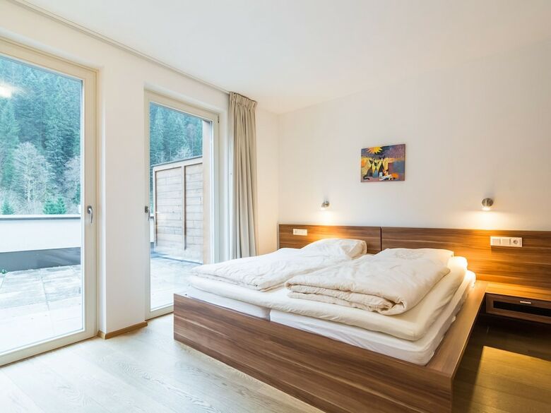 Modern Apartment In Saalbach-hinterglemm Near Ski Aea