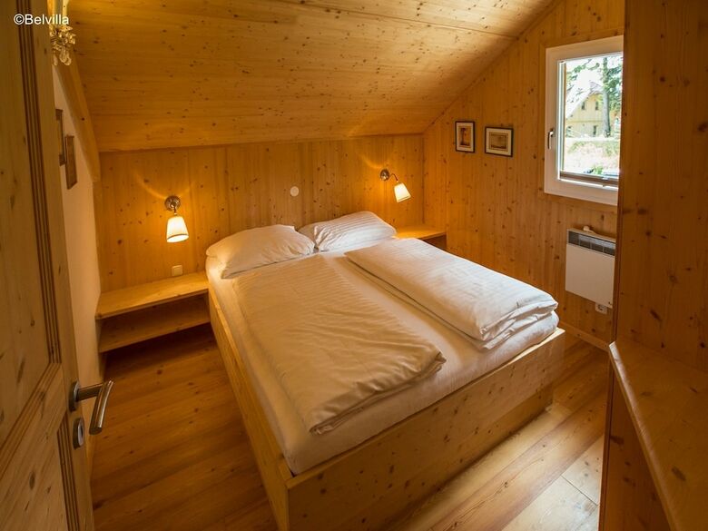 Luxury Chalet In Klippitzt�rl With Ski Storage