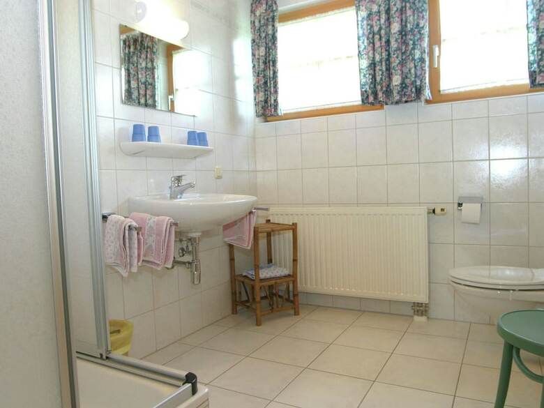 Spacious Holiday Home In Tauplitz Near Ski Area