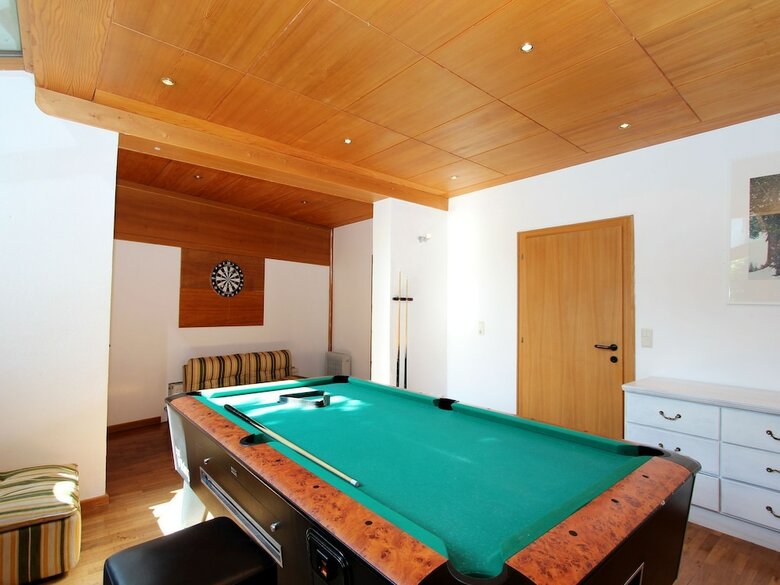 Cabana Magnificent Apartment In Tyrol With Large Terrace