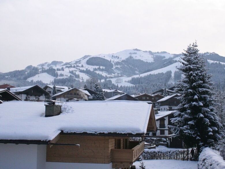 Cabana Magnificent Apartment In Tyrol With Large Terrace