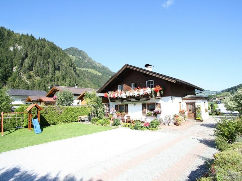 Lovely Apartment In Kleinarl Near Ski Area