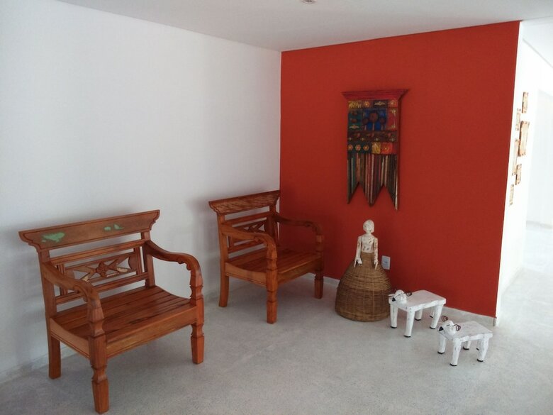 Anga Beach Hotel