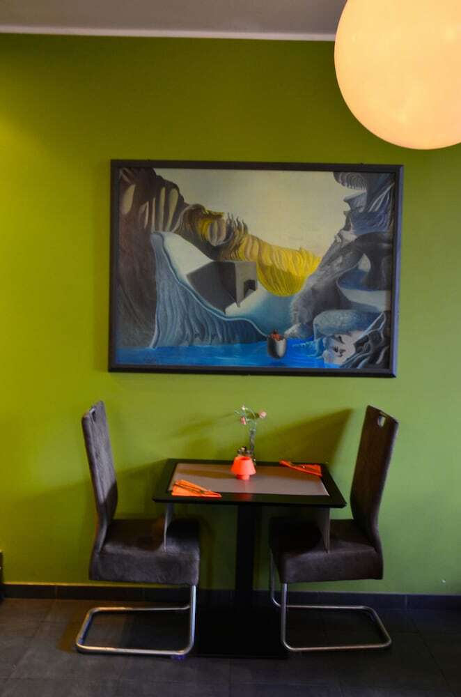 Hotel H�tel Le Midi