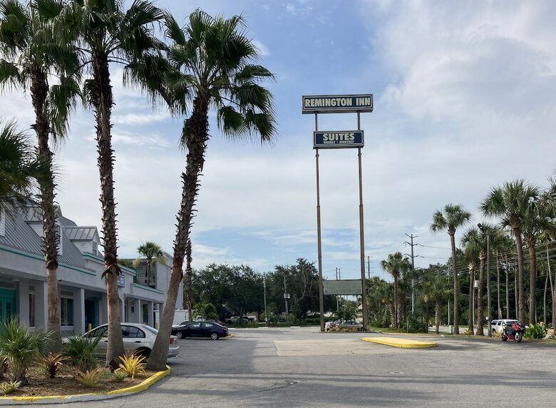 Motel Remington Inn And Suites