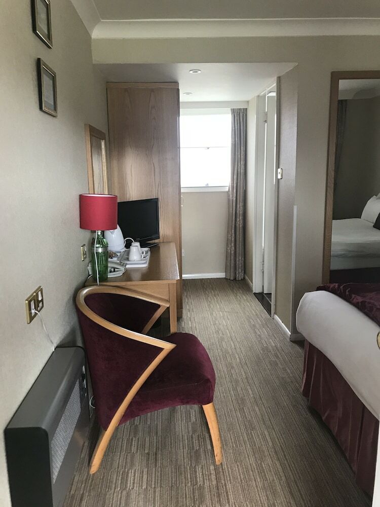 Rivenhall Hotel