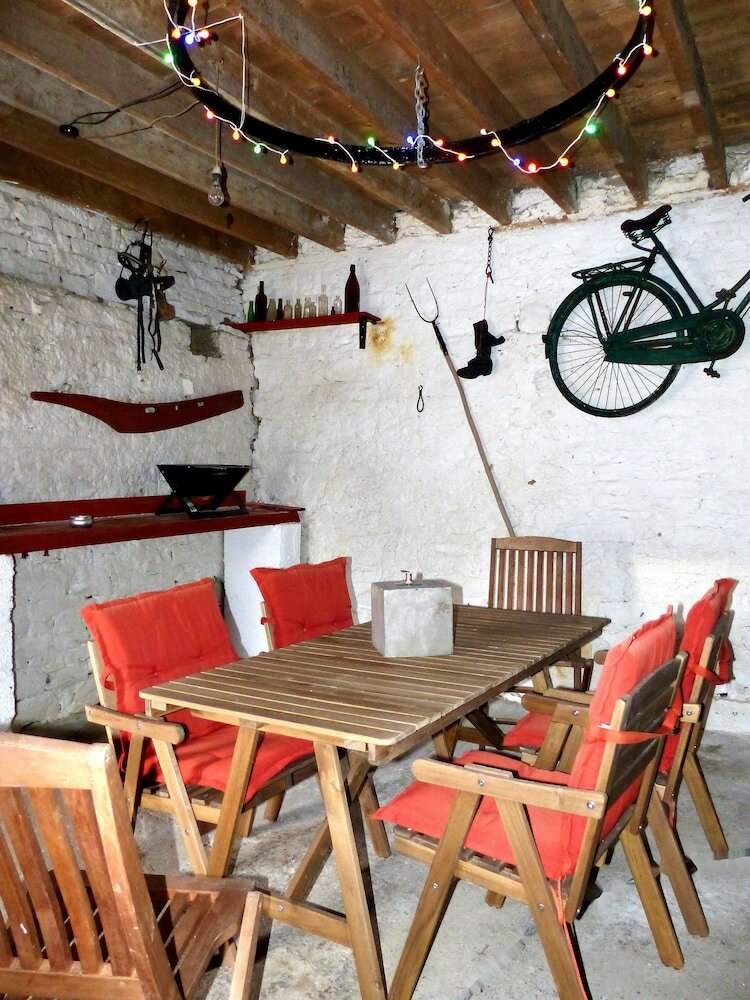 Garadice View Farm House - 6 Bed Accommodation