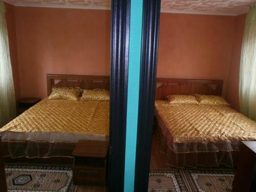 Hostal Dom Banya