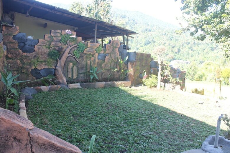 Hotel Mandhasativa Homestay