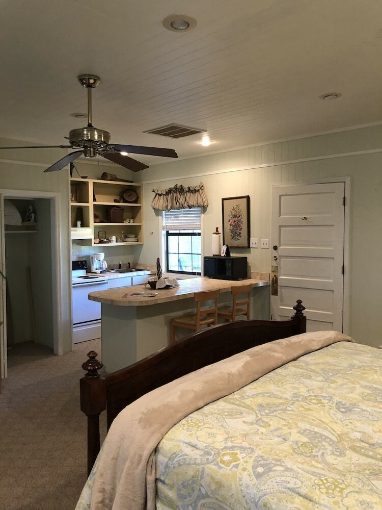Bed & Breakfast Loyd Hall Plantation