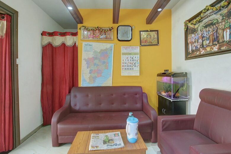Hotel Oyo 24540 Veera Amohaa Service Apartments