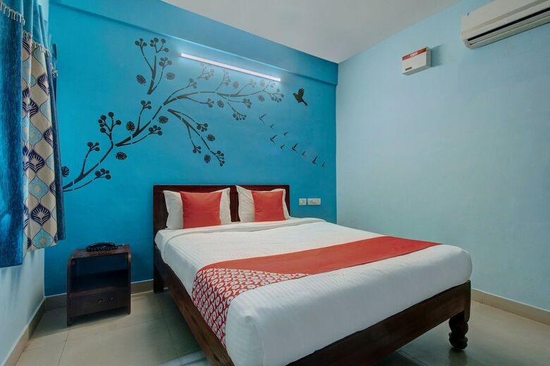 Hotel Oyo 24540 Veera Amohaa Service Apartments