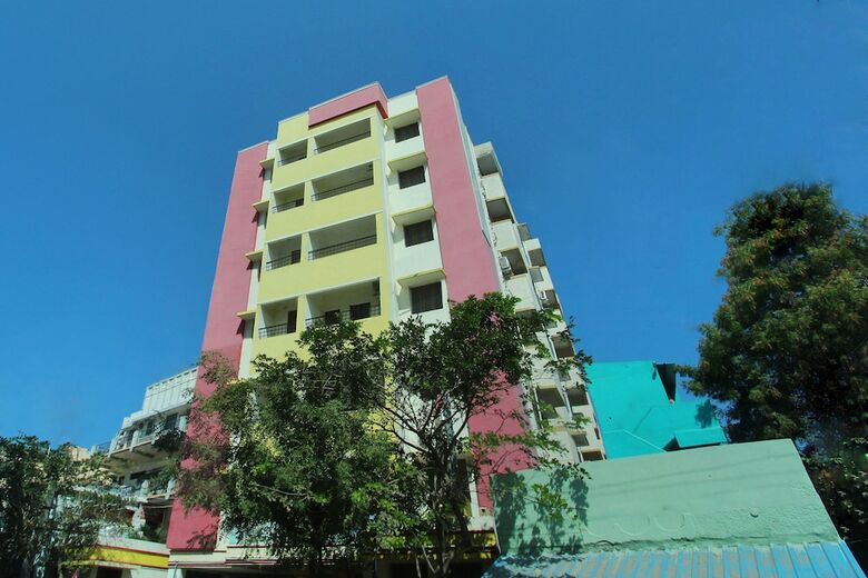 Hotel Oyo 24540 Veera Amohaa Service Apartments