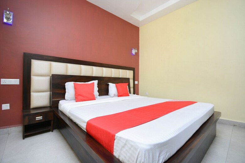 Oyo 27747 Hotel K B Residency