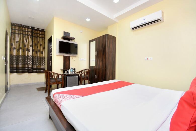 Oyo 27747 Hotel K B Residency