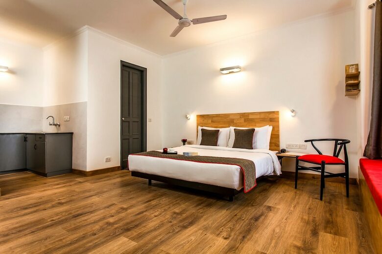 Hotel Oyo Townhouse 080 Meera Bagh