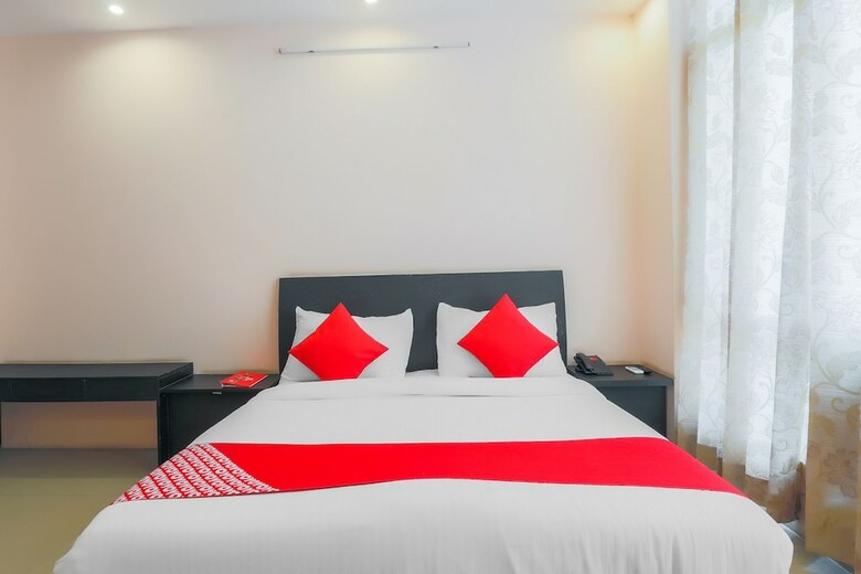 Hotel Oyo 22828 Flagship Sector 1a