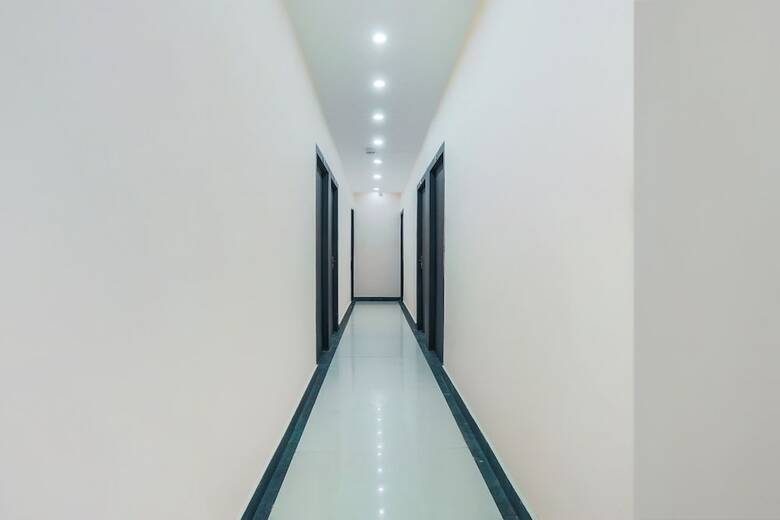 Hotel Oyo 22828 Flagship Sector 1a