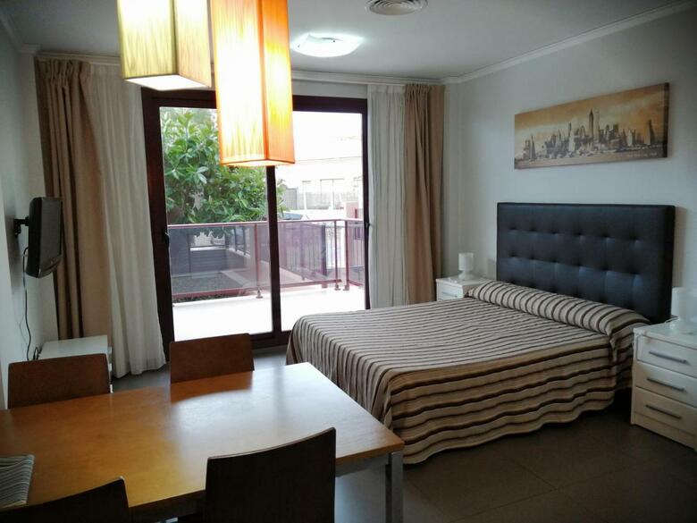 Aparthotel El Faro