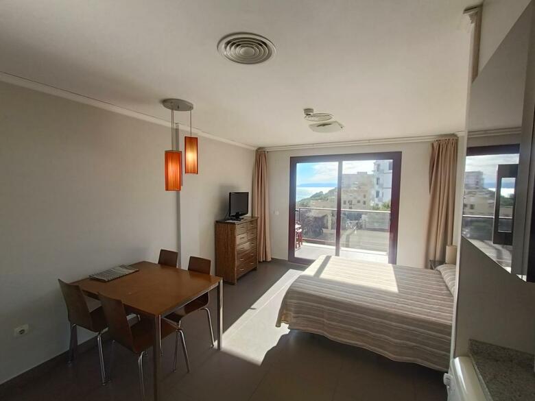 Aparthotel El Faro
