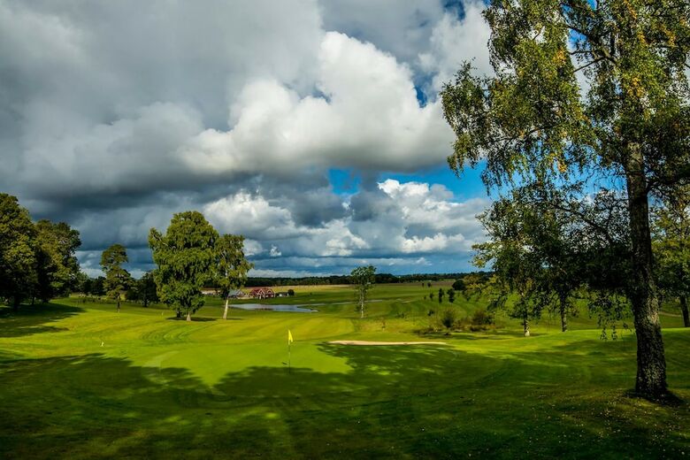 Hotel Halmstad T�nnersj� Golf Course