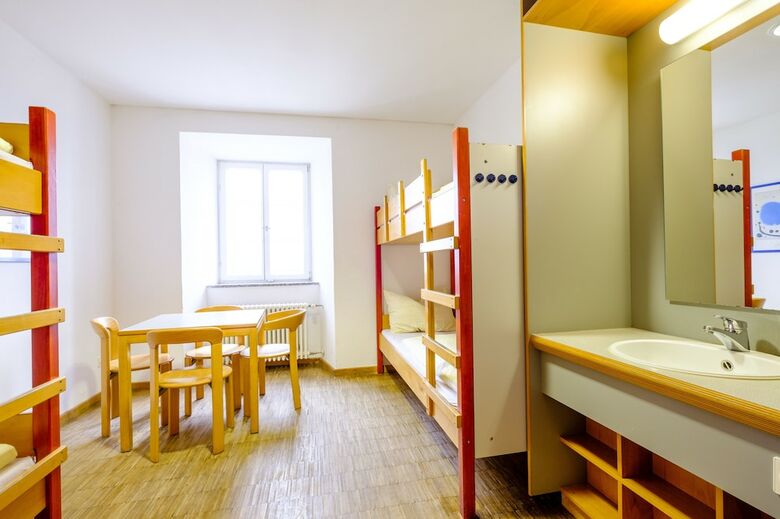 Hostal Jugendherberge Passau