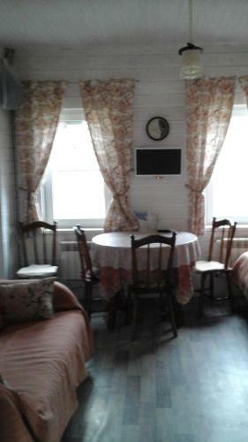 Hostal U Reki Guest House