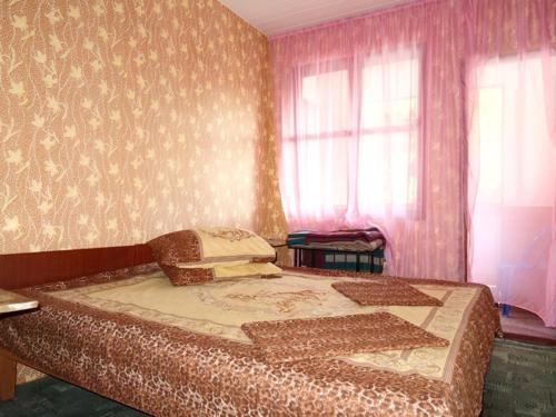 Hostal ???????? ??? ???????? 11?