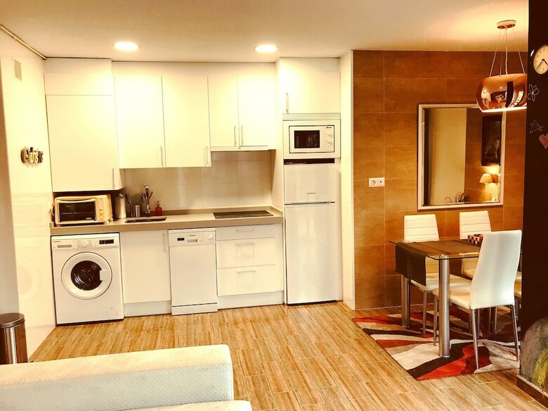 Cozy Apartment - Near Colina