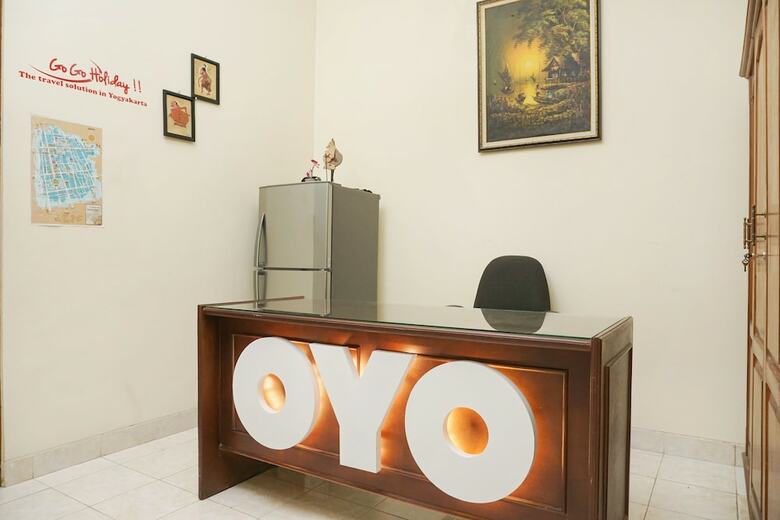 Hotel Oyo 465 Alam Citra Bed & Breakfast