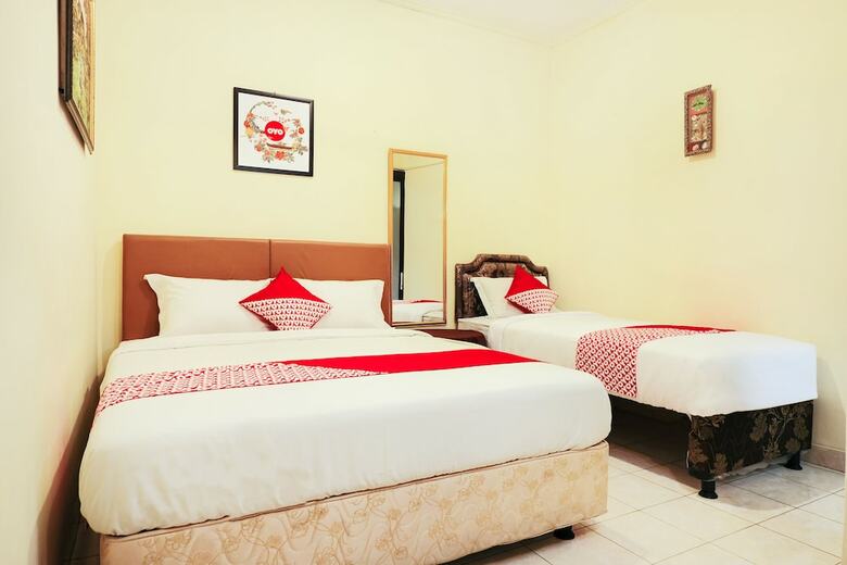 Hotel Oyo 465 Alam Citra Bed & Breakfast