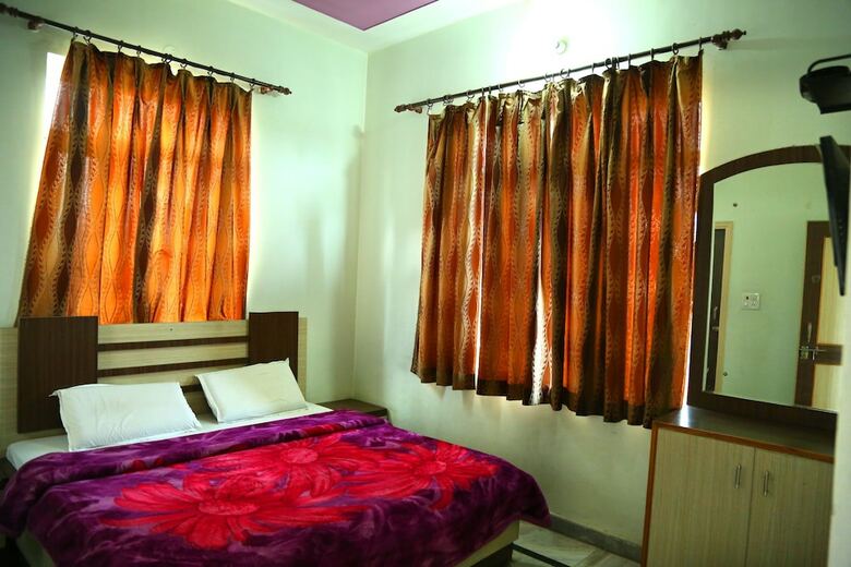 Hotel City Ganga By Rudra Palace