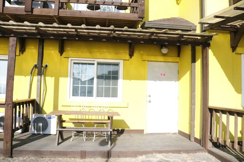 Danyang Mountain Pension