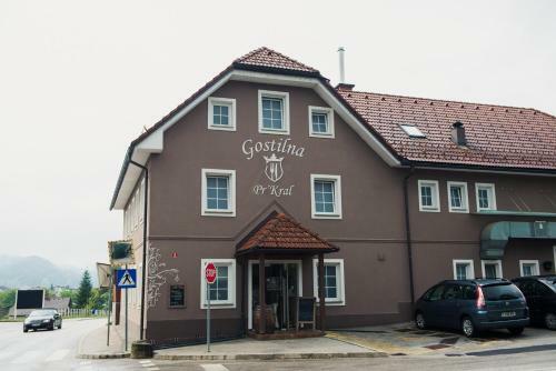Hostal Guesthouse Pr`kral