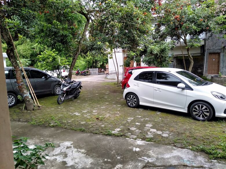 Bed & Breakfast Setro Kariyo Homestay