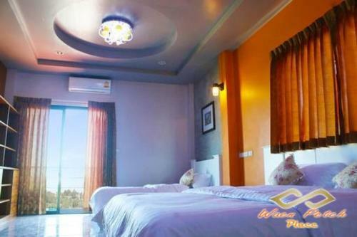 Waen Petch Place Hotel