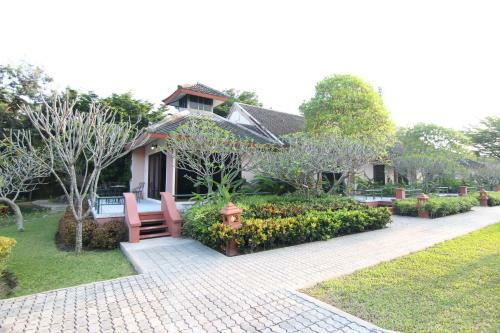 Hotel Lilawalai Resort