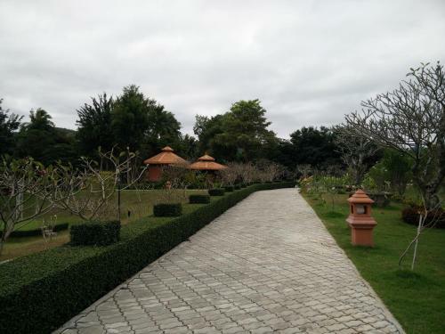 Hotel Lilawalai Resort