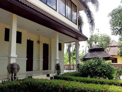 Hotel Rangsiman Resort Prachinburi