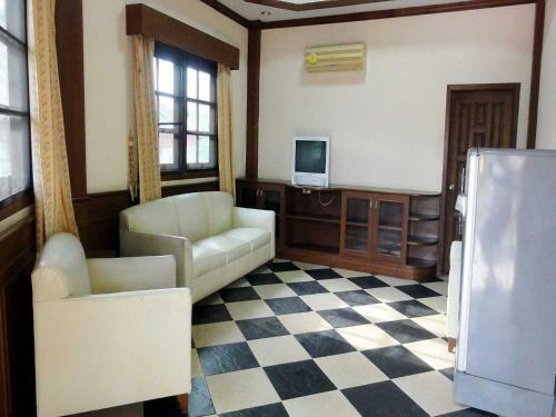 Hotel Rangsiman Resort Prachinburi