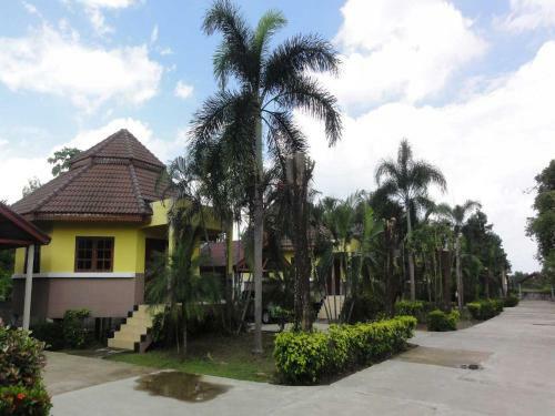 Hotel Rangsiman Resort Prachinburi