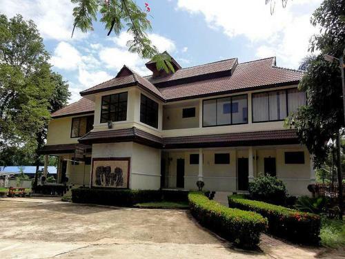Hotel Rangsiman Resort Prachinburi