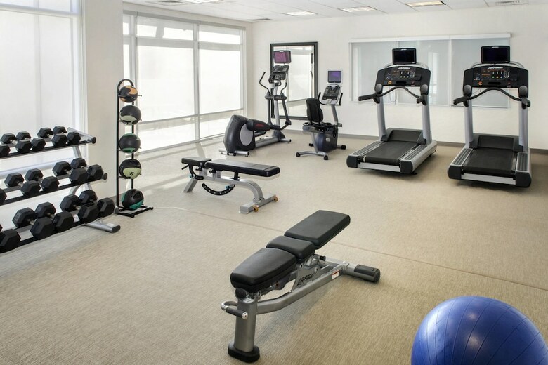 Hotel Springhill Suites By Marriott Long Island Brookhaven