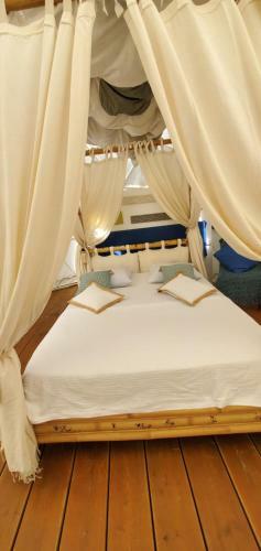 Bubble D�me Village Petite Ile