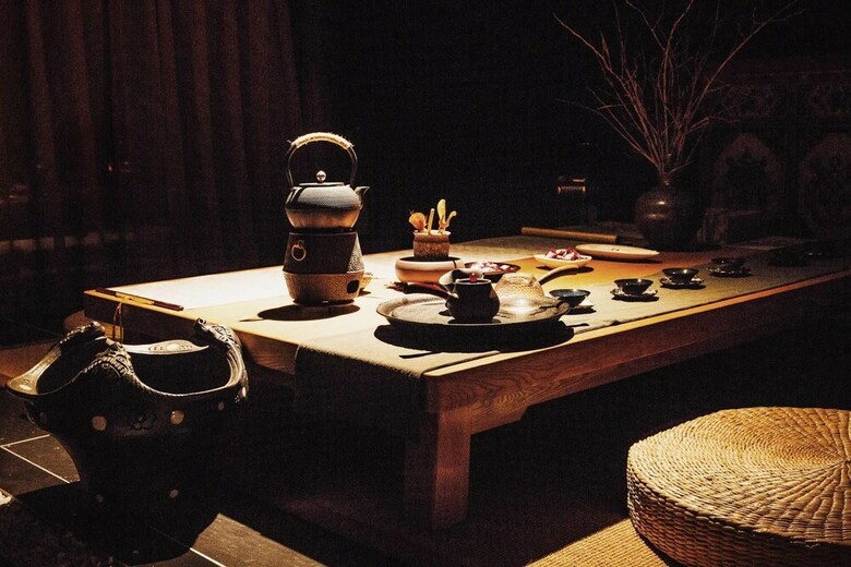 Shangri-la Salloi Rustic Luxury Hotel