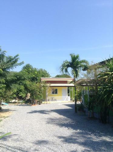 Posada Baan Suan Bangsaray
