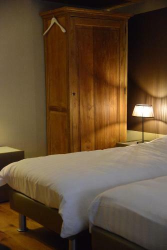 Hotel Race & Rooms