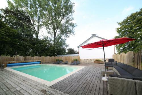 Dolce Villa Pool And Wellness
